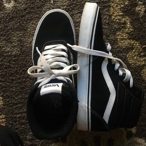 VANS HiTop Black GREAT CONDITION Mens7.5 Womens9.5